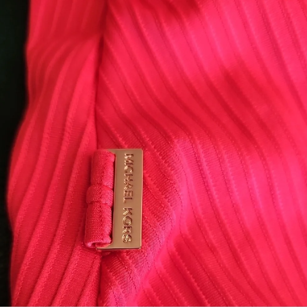 COPY: NWOT MICHAEL Michael Kors Coral Color One-Piece Swimsuit Size 6 - Picture 7 of 8